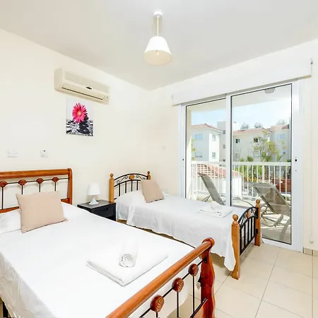Helen Apartment Paralimni